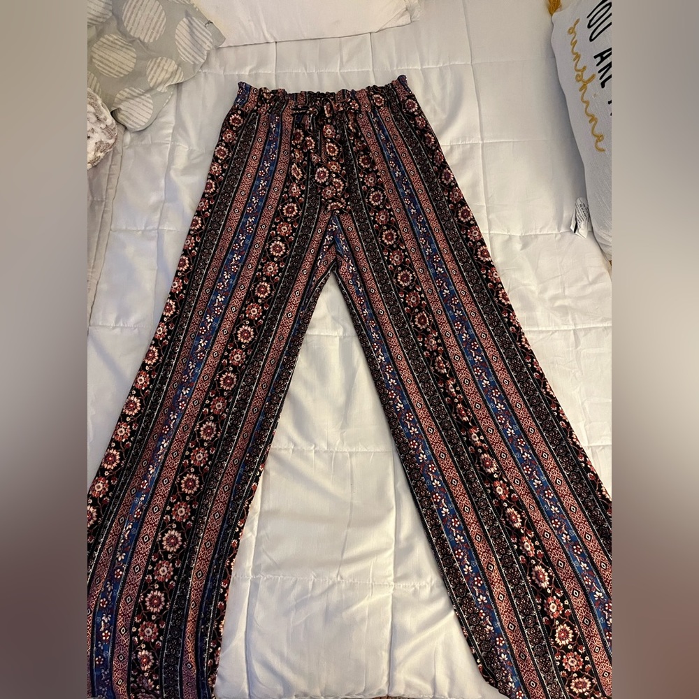 flare bottom leggings